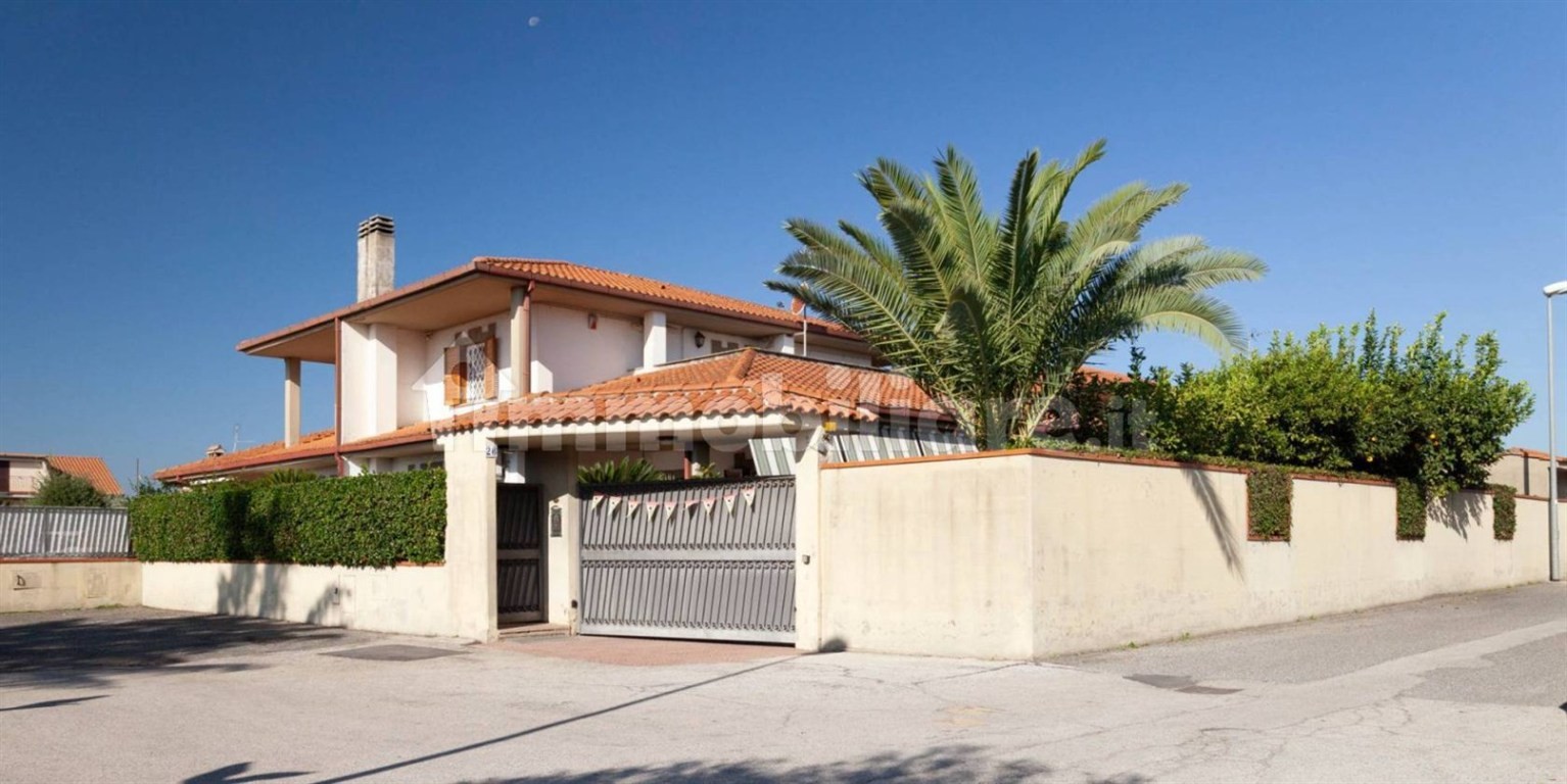 Pavona - Via Livorno