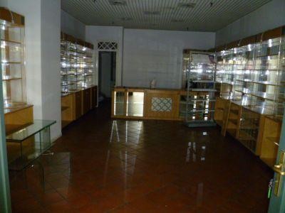 Granai Locale Commerciale